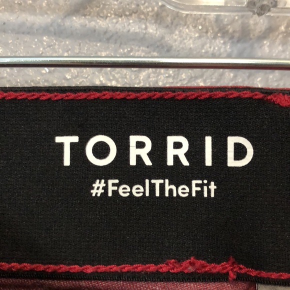 Torrid Bombshell Flare Super Soft High-Rise Jeans rhubarb red Women's 12R pants - Picture 6 of 14